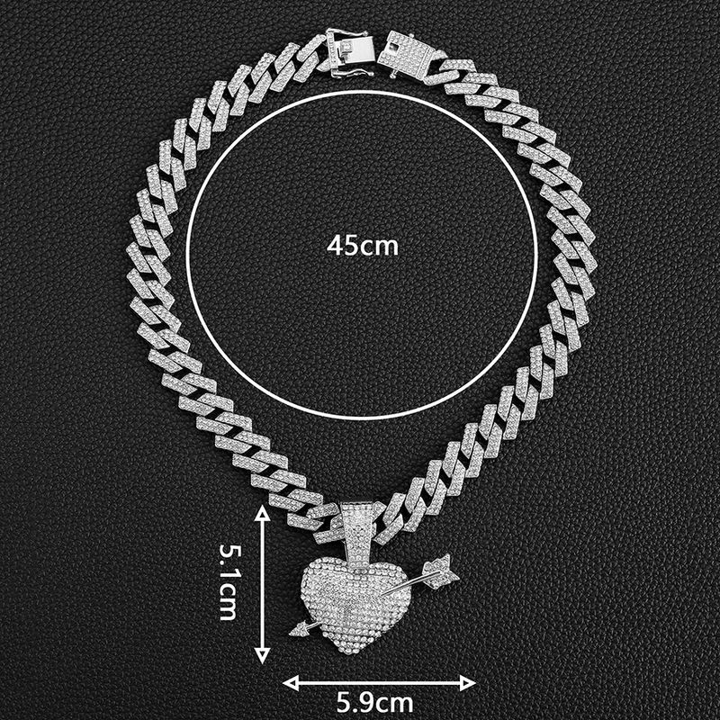 New Personalized One Arrow Piercing Pendant Heart-shaped Full Fashionable Street Hip-hop Diamond Cuban Necklace_voghion.com