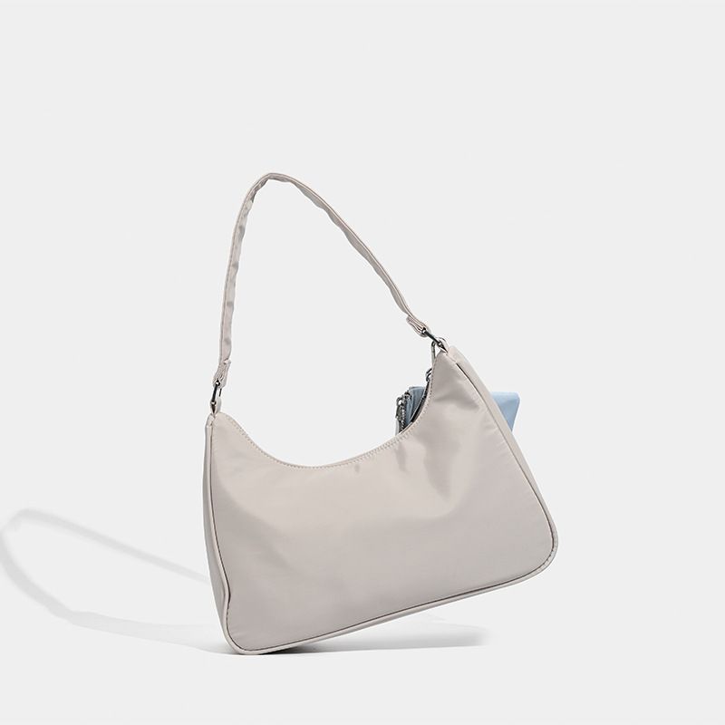 2025 Korean Version Of The New Spring And Summer Simple Armpit Insert Bag Fashion Nylon Leisure Shoulder Bag Ms. Lightweight Handbag_voghion.com