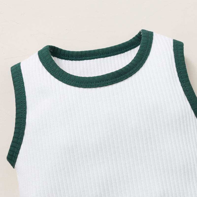 Barnkläder levererar speciellt de nya, heta säljande ribbade bomullssparkdräkter och triangelshorts för babyflickor_voghion.com