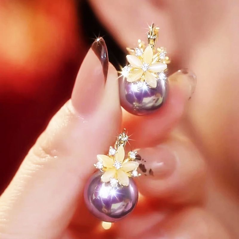 Flower Earrings Women's High-end Purple Pearl Pendant Foreign Light Luxury Ear Buckle Fashion Versatile Earrings Temperament Jewelry_voghion.com