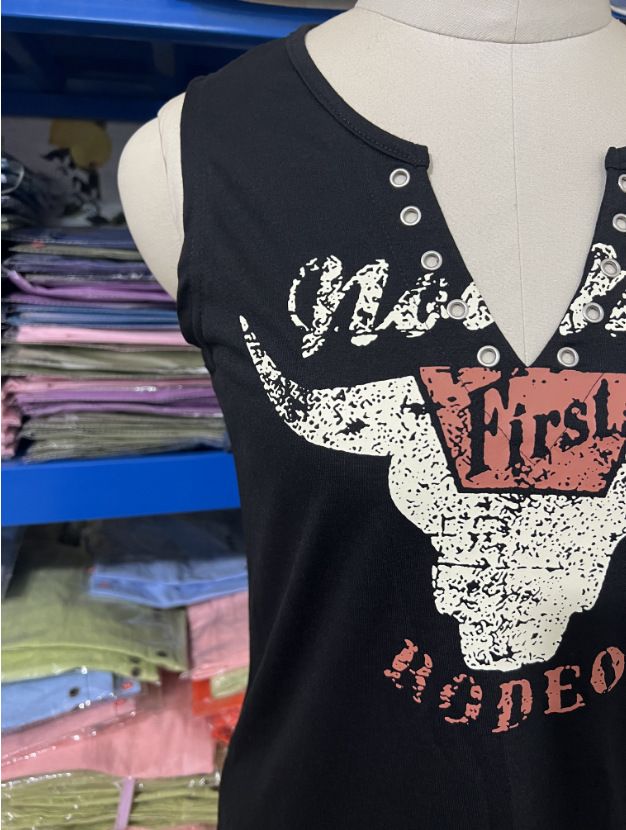 Women's clothing trade women's small vest hot-selling interesting letter printing fashion V-neck sleeveless T-shirt_voghion.com