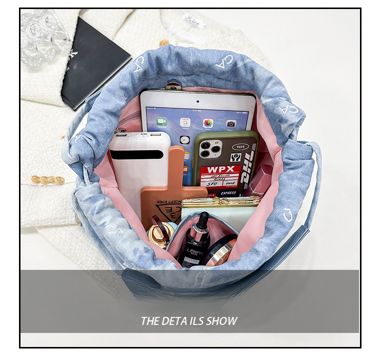 Women's Bag 2024 New Large Capacity Women's Bag, PU Versatile Garbage Bag, Waterproof Square Bag Commuting Shoulder Bag Fashion Bag_voghion.com
