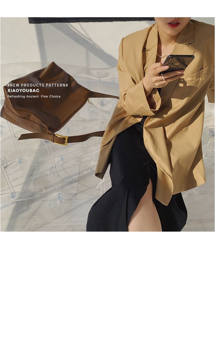Vielseitige weiche Ledermode Casual für Damen Herbst 2024 Neue Instagram-Tragetasche mit großer Kapazität, ungewöhnliche Umhängetasche_voghion.com