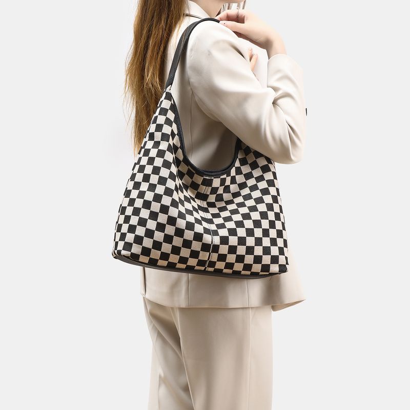 New Plaid Tote Shoulder Women's Fashion Trend Large Capacity Commuting Bag_voghion.com
