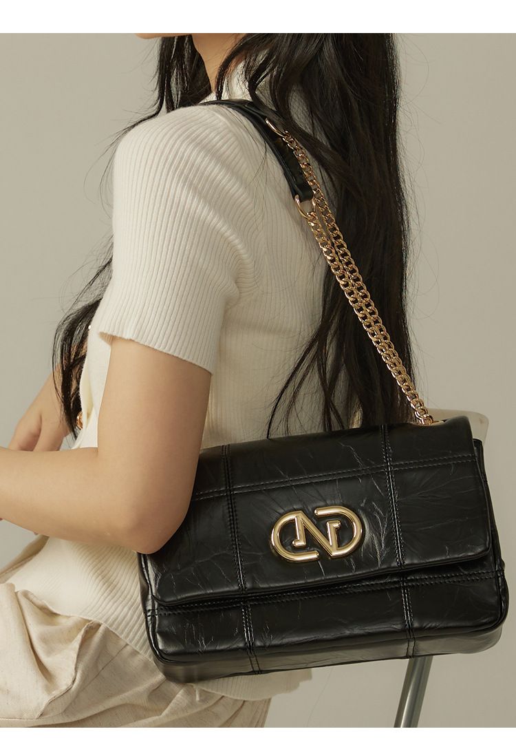 2024 Nuova borsa da donna NOVAGLAM con cuciture, piccola borsa quadrata, tracolla diagonale, borsa a catena, borsa da pendolare con senso avanzato_voghion.com