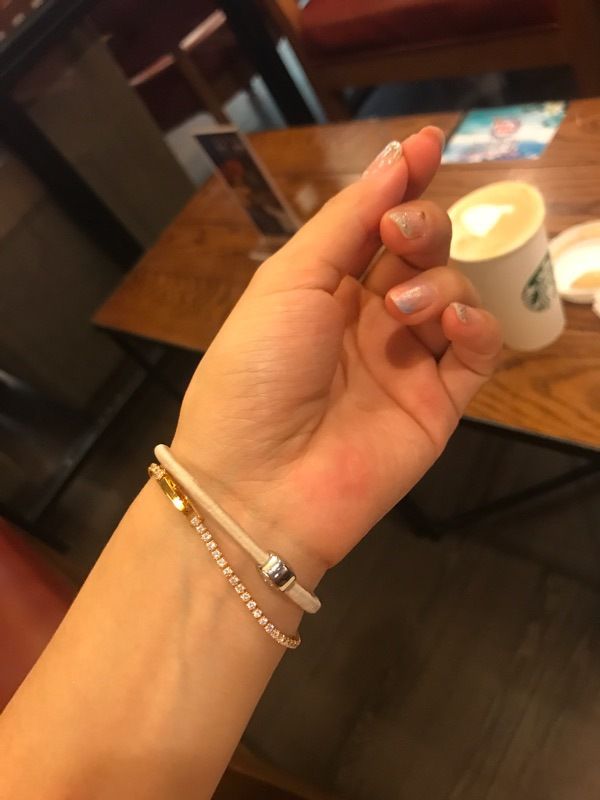Pulseira feminina com pingentes em camadas estilo coreano-japonês - Moda simples, zircônia brilhante delicada, base de latão com temperamento de deusa_voghion.com
