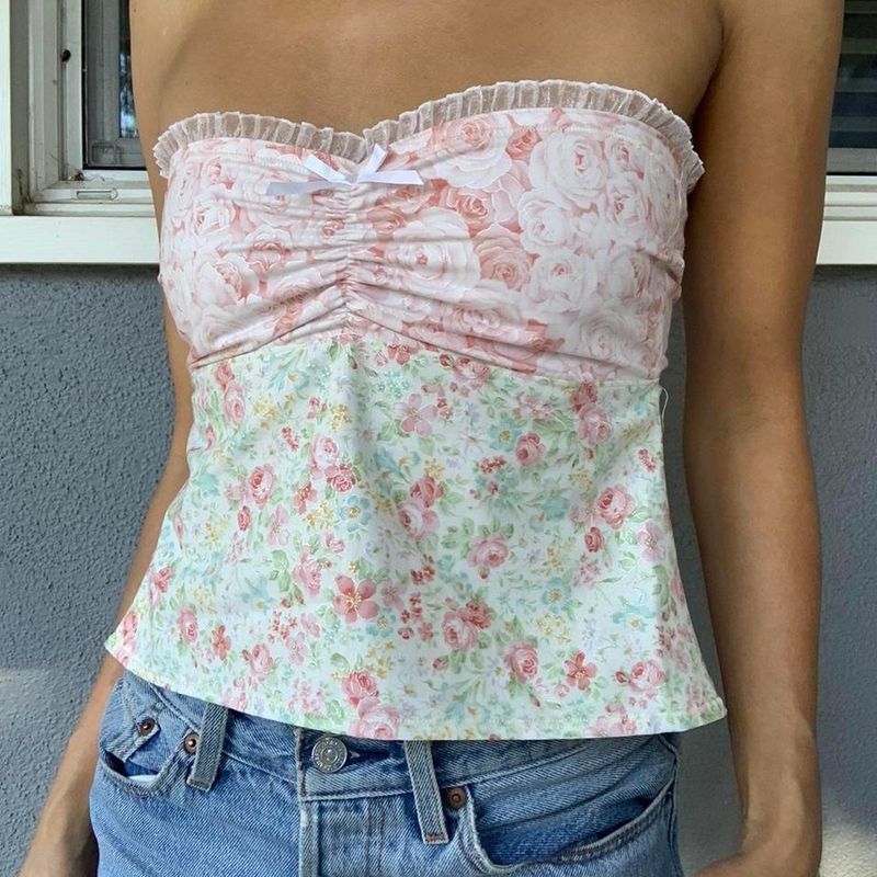 2023 Summer New Lace Casual, Comfortable, Sexy, Versatile Strapless Short Style_voghion.com