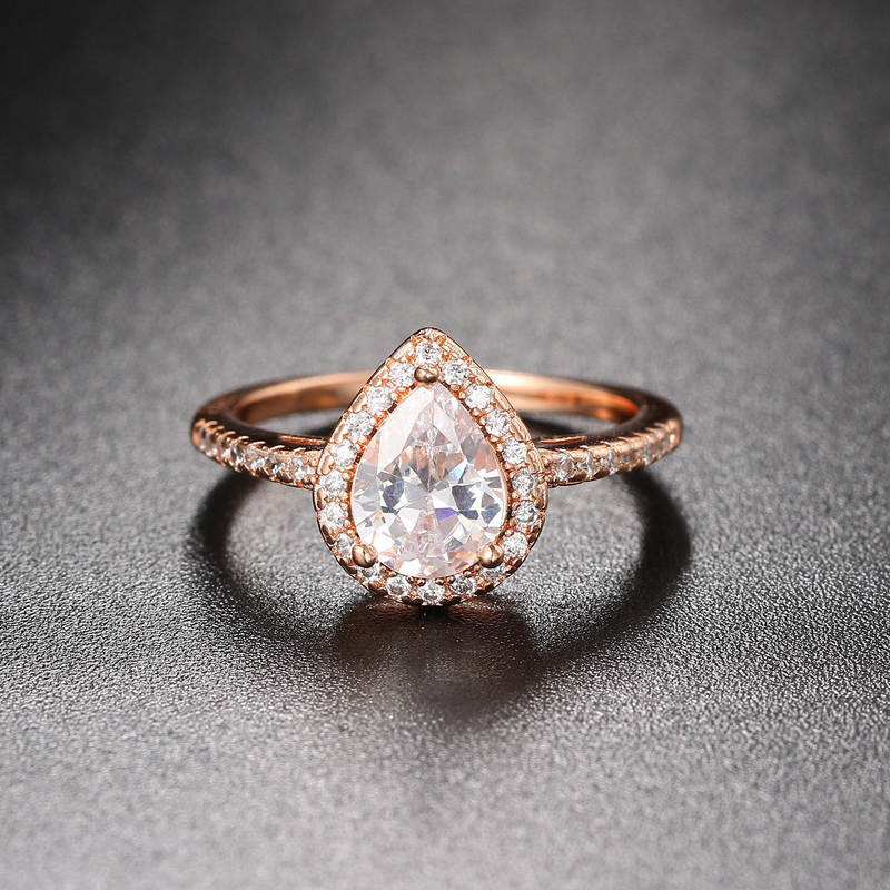 Misty Moon Classic Anello di fidanzamento da donna Micro set AAA Zircone placcato platino Anello con diamanti Gioielli_voghion.com