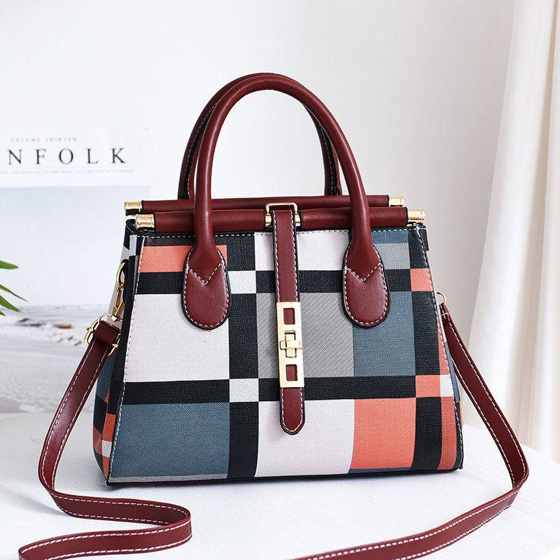 Borsa da donna 2023 nuova moda europea e americana elegante tendenza tendenza borsa a tracolla grande consegna_voghion.com