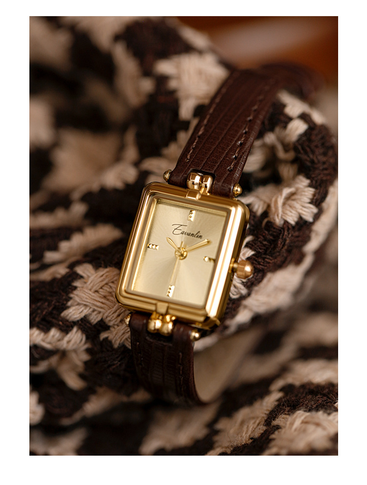 Dameshorloges Horloge Temperament Vrouwelijke Dames Retro Niche Licht Luxe Vrouwelijke Kleine Vierkante Horloge Om Vriendin Te Versturen_voghion.com