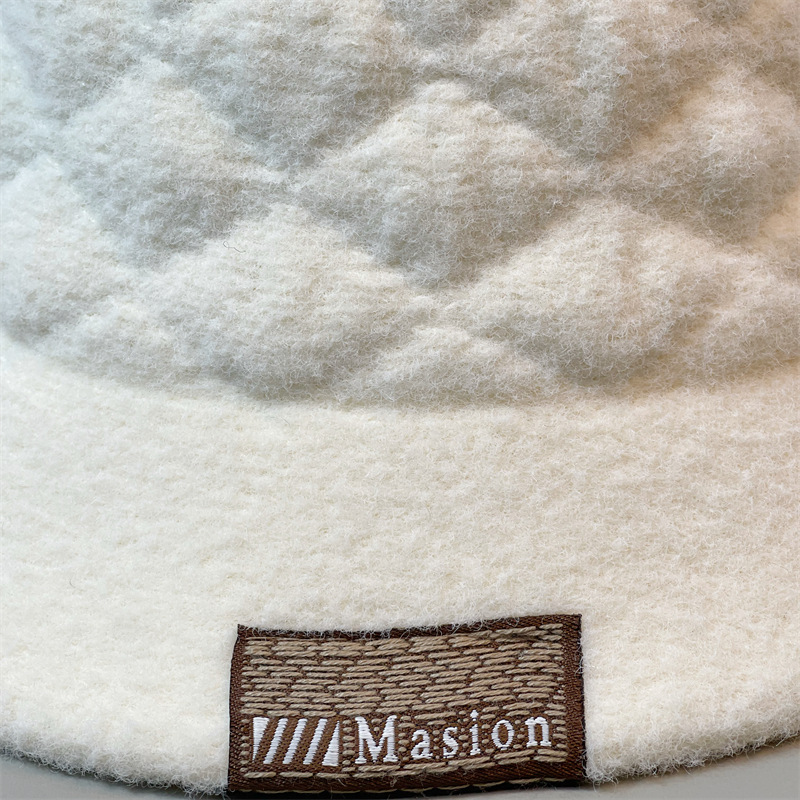 Chapeau de pêcheur chaud en laine d'automne et d'hiver pour enfants européens et américains unis couvrant le visage chapeau de seau d'eau mode lettre autocollant bol chapeau_voghion.com