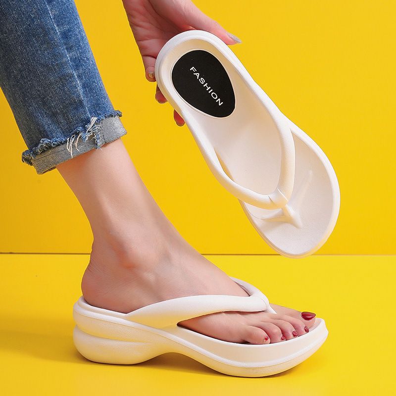 Sapatos femininos de salto grosso, mocassins estilosos para praia e litoral._voghion.com