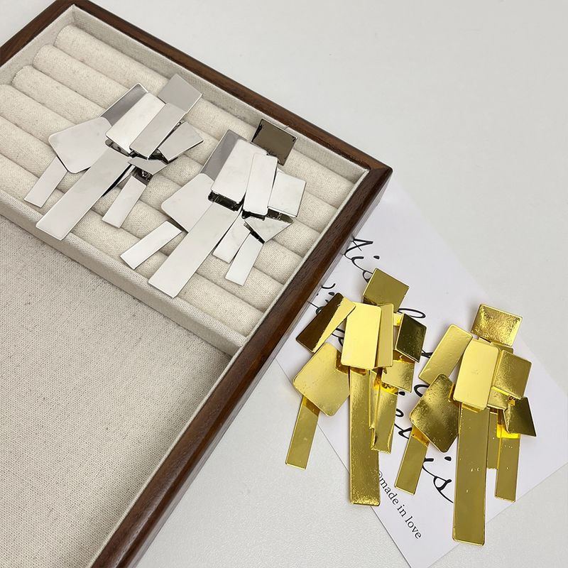 1 Pair Casual Elegant Lady Geometric Plating Alloy Drop Earrings_voghion.com