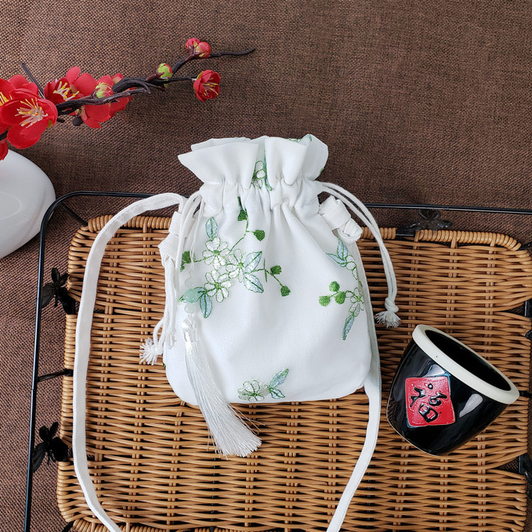 New Sen small Hanfu Chinese style fairy embroidered crossbody shoulder bag, and antique cloth bag_voghion.com