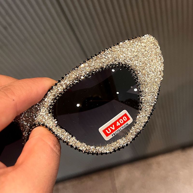 2025 Big Cat Eye Bling Diamond Sunglasses European And American Trendy Party Stage Luxury Large Frame Sunglasses Cross Border_voghion.com