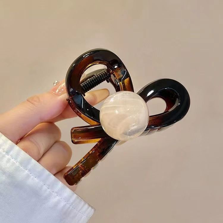 Semplice fermaglio per capelli retrò con perle macchiate, da donna, 2025, nuovo di alta qualità, per quattro stagioni, con fermaglio per capelli a forma di squalo_voghion.com