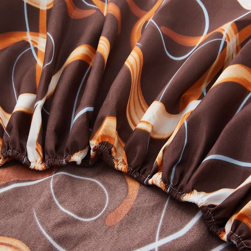 Coprimaterasso con motivo a vortice geometrico marrone, copriletto in poliestere stampato in 3D_voghion.com