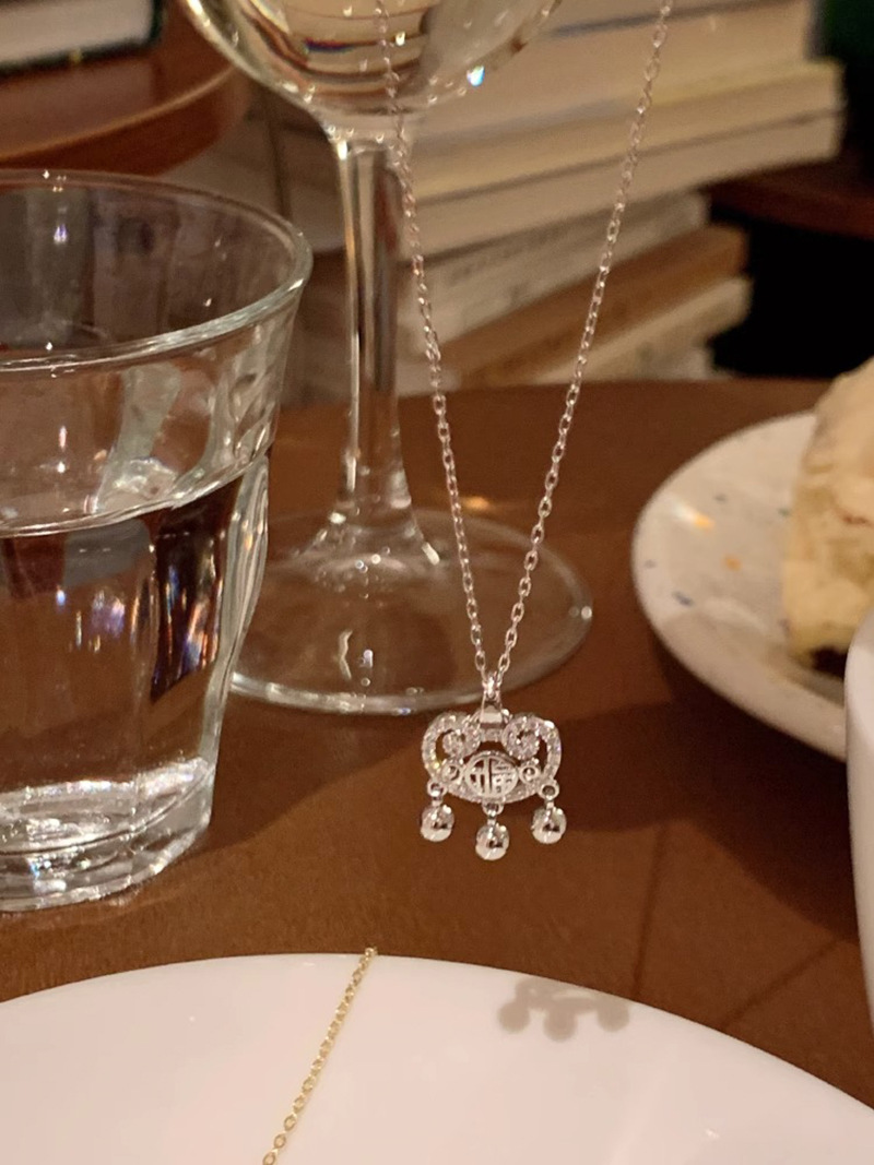 Moteriškos dovanos moterims, mamai, žmonai, merginai, metinėms_voghion.com