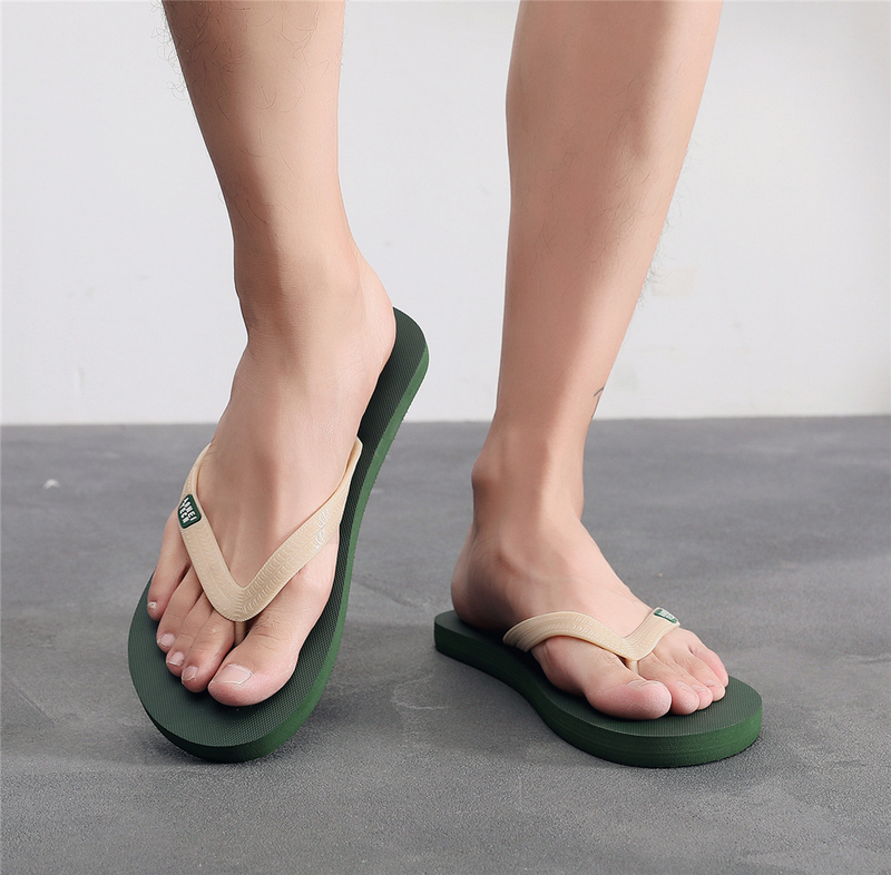 2023 Neue Herringbone Herren Trendy Outwear Gummi Anti Slip Personalisierte Mode Clip Fuß Strand Sommer Hausschuhe Für Männer_voghion.com