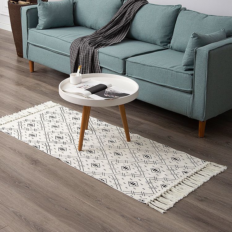 Moderne, einfache Schlafzimmer-Nachttischmatte, schwarzer Druck, Balkon-Fußmatte, handgeknüpfte Quasten-Bodenmatte, Türmatte_voghion.com