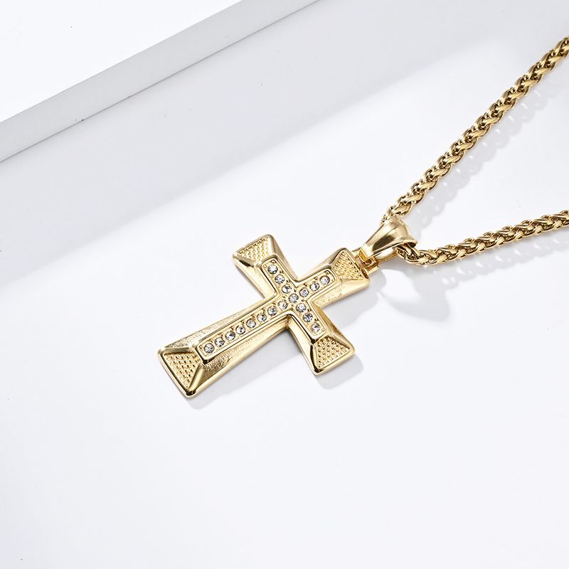 Collana con croce in acciaio al titanio e diamanti di design di nicchia, personalità hip hop, accessori alla moda per uomo e donna_voghion.com