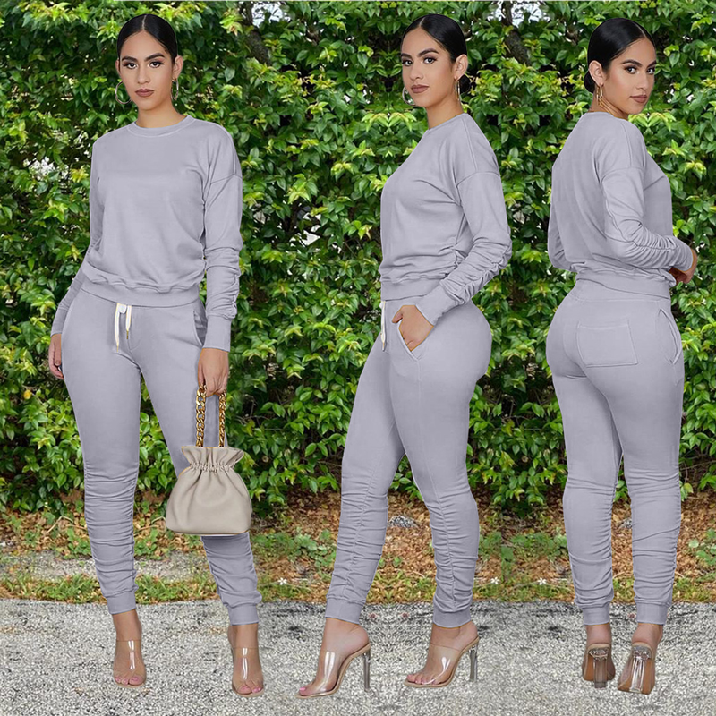 Tuta sportiva in due pezzi con maglietta a maniche lunghe e pantaloni a pieghe X5_voghion.com