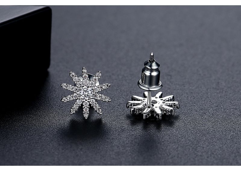 Boucles d'oreilles à tige minimalistes en zircon pour femmes, design géométrique, hypoallergéniques, élégantes, à porter au quotidien, style froid_voghion.com