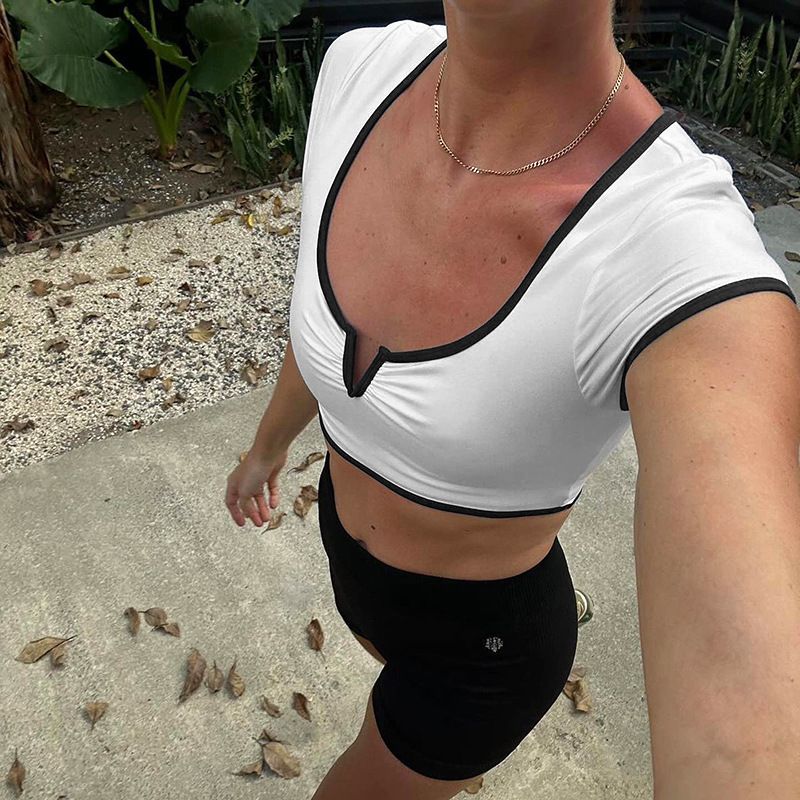 Q24TP118 Fashionable contrasting color U-neck pleated pullover short top for women's 2024 summer versatile style_voghion.com