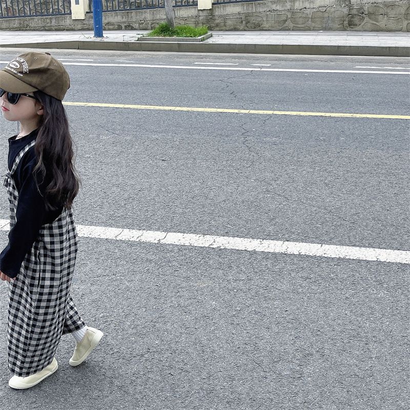 2024 Primavera Nuova Edizione Coreana Abbigliamento per Bambini Ragazze Tuta Aderente A Scacchi Con Gamba Larga Pantaloni Con Cinghia_voghion.com