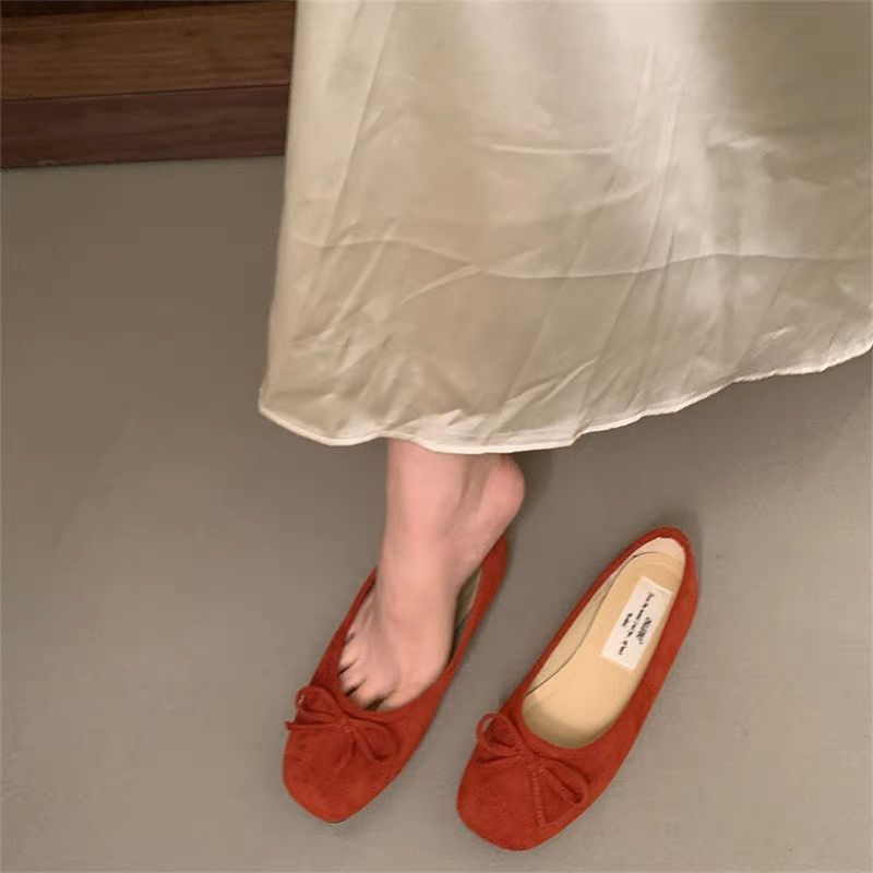 Elegante Abendschuhe mit runder Spitze und flachem Rock, knallend empfohlen_voghion.com