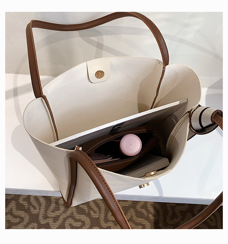 Large capacity spring for women in 2024, new and trendy single shoulder with a stylish texture, tote bag_voghion.com