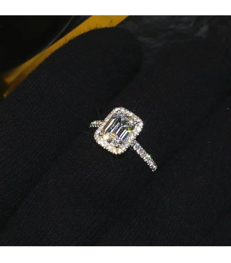 Anello da sposa con diamanti quadrati in oro bianco 18 carati, da donna, principessa, con diamanti, alla moda, con personalità, a forma di uovo di piccione, colore D, anello Premium Sense_voghion.com