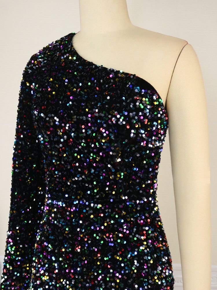 Damenbekleidung Schrägkragen One-Shoulder Abendkleid Designer-Stil elegantes Temperament_voghion.com