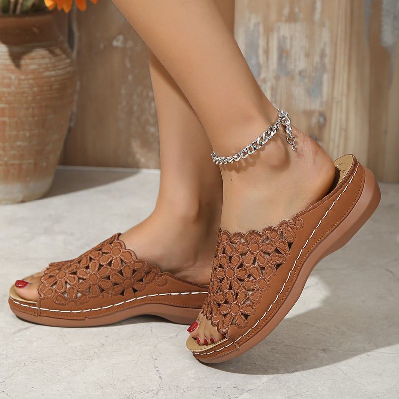New Hollowed-out Flowered Flip-flops_voghion.com