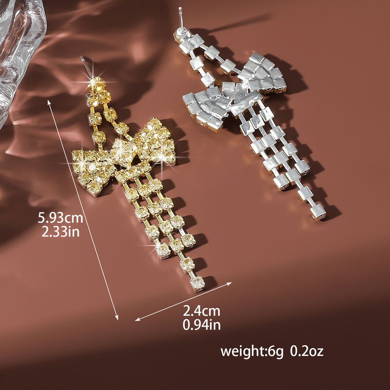 Orecchini lunghi esagerati con zirconi intarsiati e diamanti a forma di farfalla, piccoli e lussuosi_voghion.com