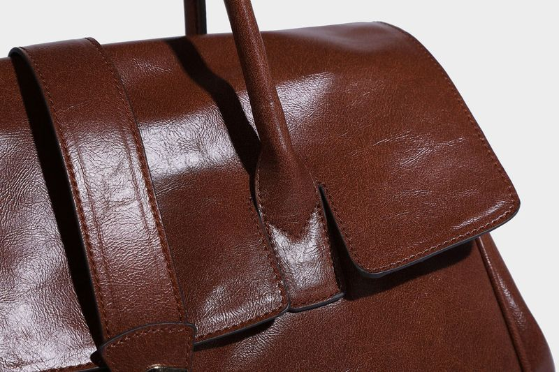 Damen 2024 Neue trendige Luxus-Einkaufstasche mit großem Fassungsvermögen, lässige Retro-Handtasche für offizielle_voghion.com