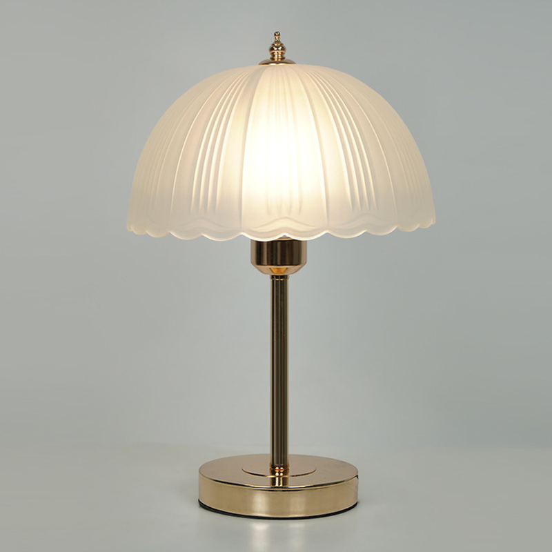 Lampada da comodino creativa a lunga durata Decorazione in cristallo di vetro Ricarica Touch Lampada da tavolo per camera da letto Decorazione domestica_voghion.com