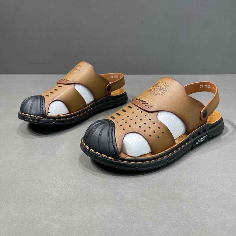 Sandalias de verano 2025 para hombre, estilo casual de playa, edición coreana, estilo moderno para exteriores y pantuflas de doble uso._voghion.com