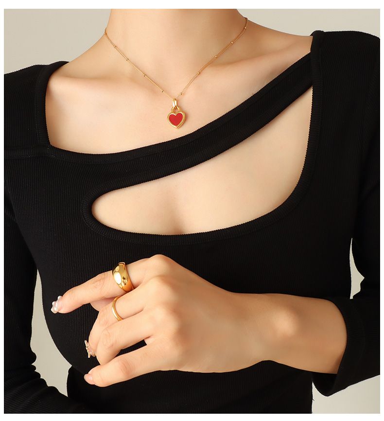 Women's Jewelry Exaggerated Love Heart Chain Necklace Black Beige Double Sided Pendant Retro Titanium Steel K Jewelry_voghion.com