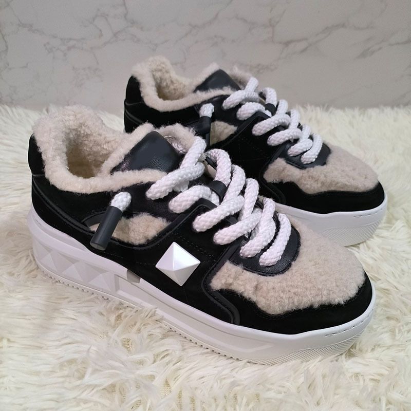 Scarpe da coppia sportive e per il tempo libero, alla moda, con rivetti, in velluto caldo e con fondo spesso, autunno/inverno 2024, V-Home_voghion.com