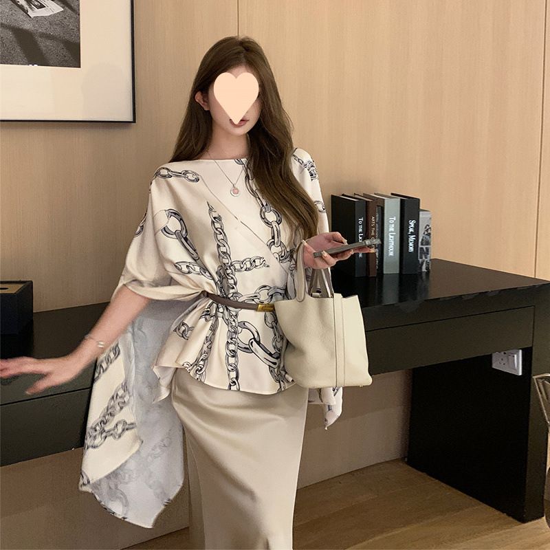 Light Elegant Cape Top For Women, Autumn Design Sense Printed Fashion High-end Satin Half-length Skirt Set_voghion.com