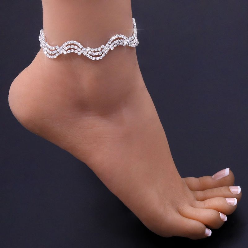 Schmuck Micro-Inlay Twisted Wave Fußkettchen Damen Mehrschichtig Sexy Strass Strand Fußkettchen_voghion.com