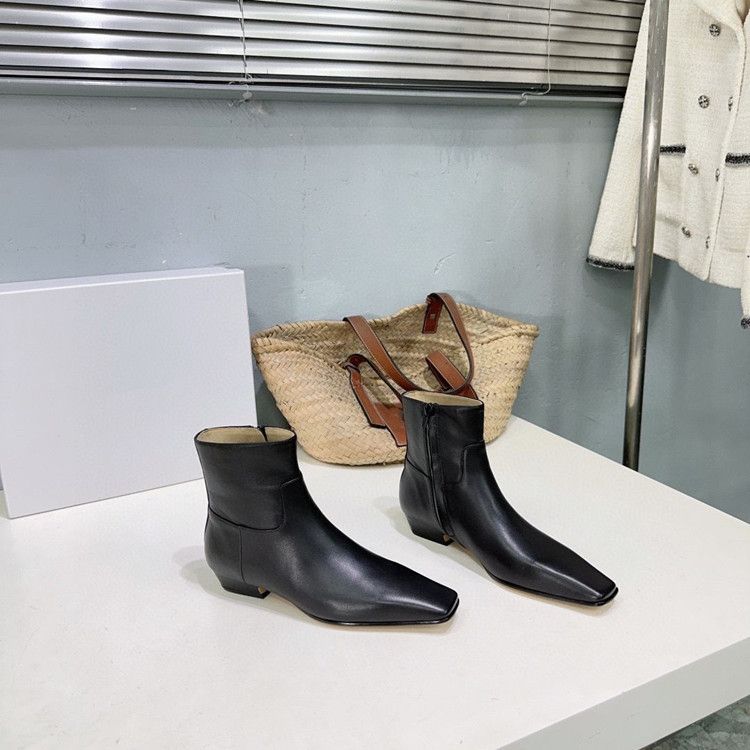 High End Quality 2024 Autumn And Winter Flat Heel Small Square Toe Bare With Side Zipper Short Boots_voghion.com