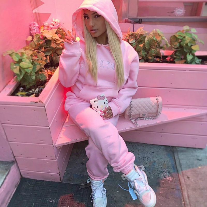 Damenmode, Sport- und Freizeit-Kapuzen-Wärmeübertragungs-Sweatshirt-Set, zweiteiliges Set_voghion.com