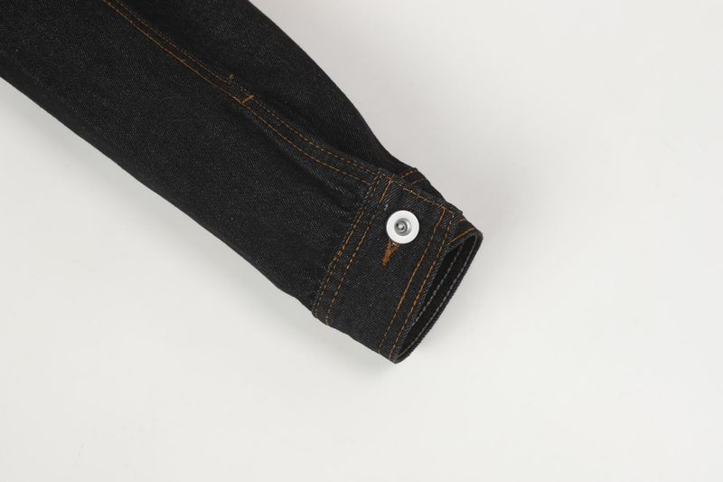 Giacca in denim lavato patchwork ricamato stile americano Eon Modish 25_voghion.com