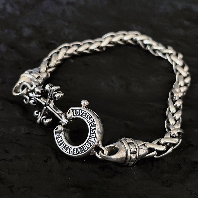 Collana cubana con testa di bottone a forma di fiore con croce retrò personalizzata da donna, design leggero di nicchia, catena con clavicola a croce, decorazione in stile freddo_voghion.com