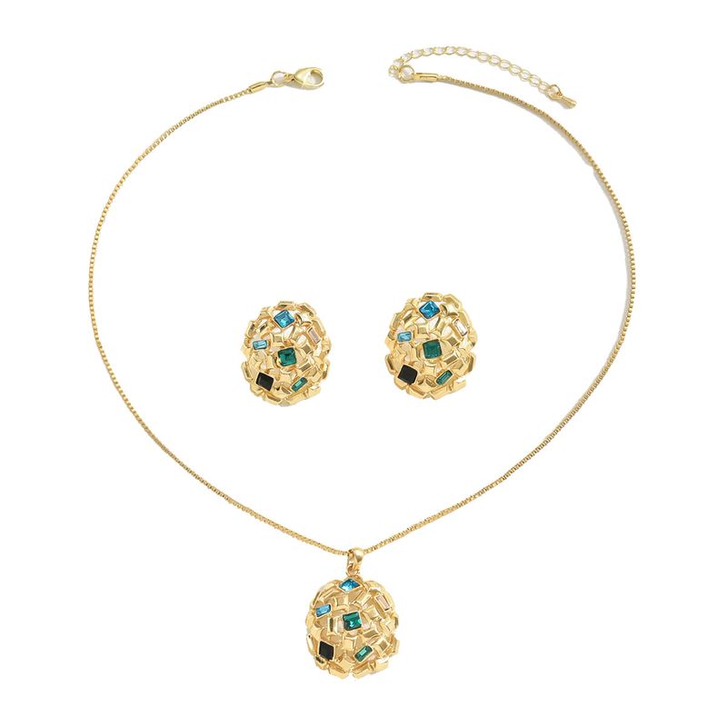 Collier et boucles d'oreilles de luxe géométriques pour femmes avec boucles d'oreilles électrolytiques, ensemble de bijoux polyvalent_voghion.com