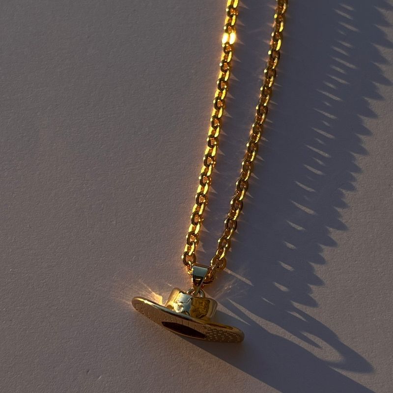 Schmuck für Herren und Damen – Halskette aus Edelstahl im Western-Stil mit Cowboystiefelhut, Hufeisen und Stern, vakuumplattiert, 18 Karat Gold_voghion.com