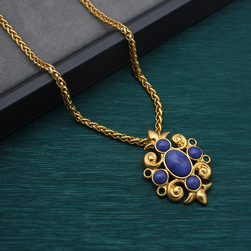 Braccialetto con collana e orecchini in lapislazzuli Dio, tre pezzi, set di gioielli vintage Midway in argento con ago_voghion.com