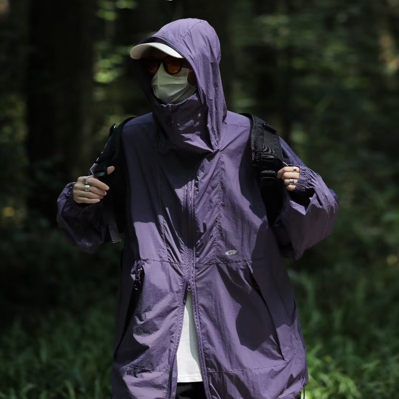 Herrenbekleidung Eisseide Sommer Dünne Bergstil Outdoor Funktionelle Kapuzenjacke Trendy Lose Sonnenschutzkleidung_voghion.com